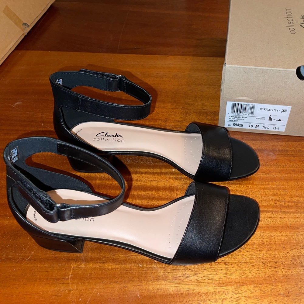 Size 10 Women’s Clark’s Sandals